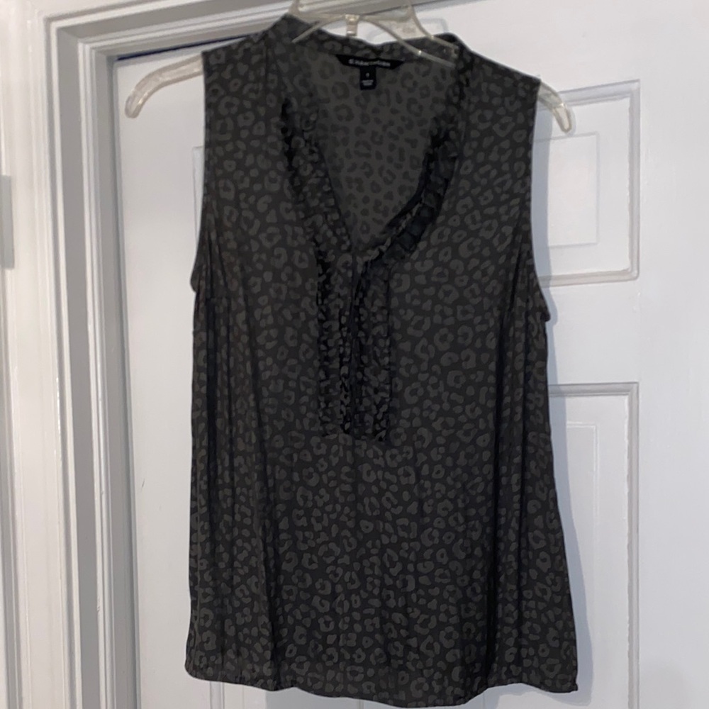 41 Hawthorn Gray Leopard Print Blouse